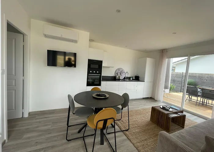 D'hote De Sally * 앙데르노스레방